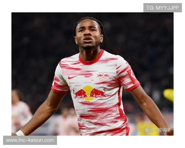 AC米兰完胜维罗纳，恩昆库点球加补射梅开二度