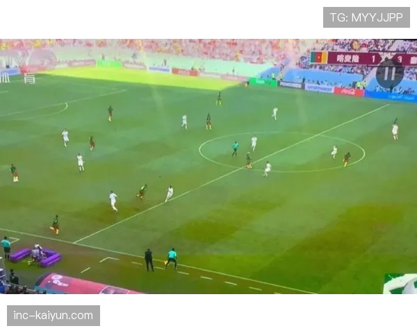 VAR系统再次成为焦点，半决赛关键判引争议